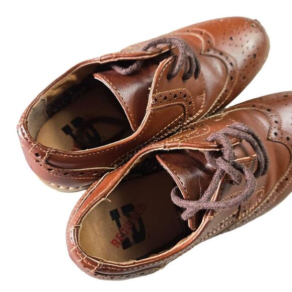 ID Required wingtip Boy shoes 12 - Picture 5 of 8